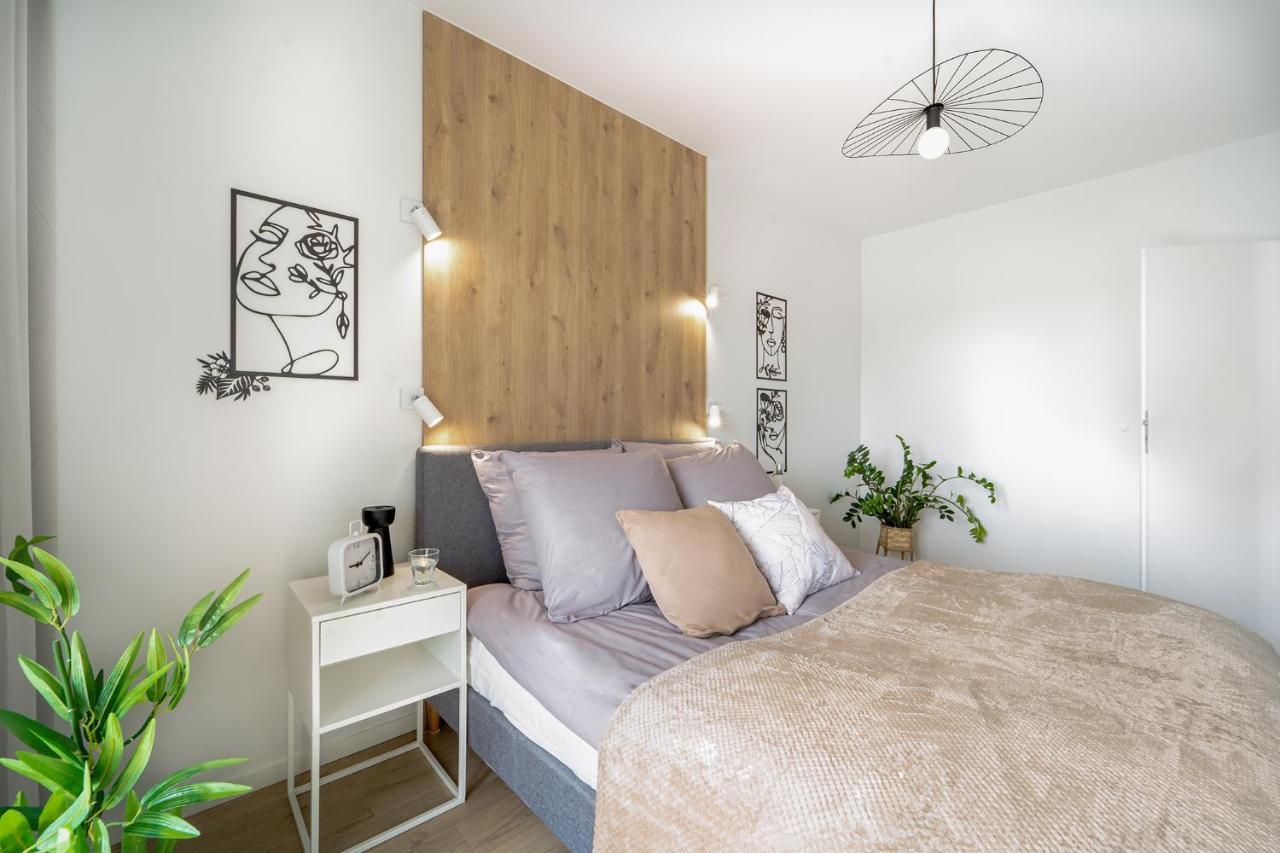 Apartament Kameralis Old Town - Klimatyzacja - Balkon - Winda Elblag Ngoại thất bức ảnh