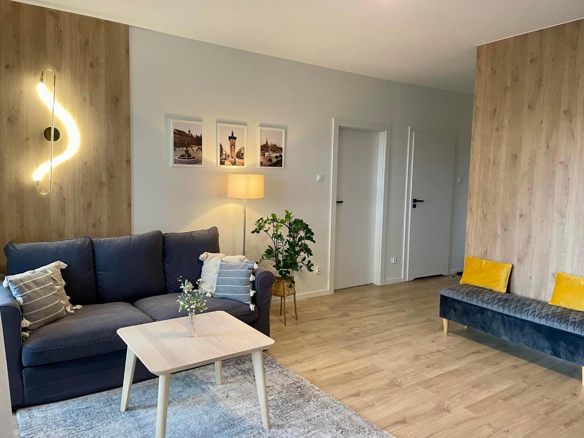 Apartament Kameralis Old Town - Klimatyzacja - Balkon - Winda Elblag Ngoại thất bức ảnh